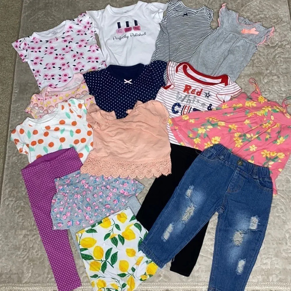 Baby Girl Bundle 15 Pieces Onesies, shirts, pants, short, dress 12-18M - Picture 1 of 9
